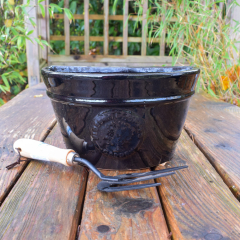 Garden Planter 'Blossom Wall Pot' - Black 26cm