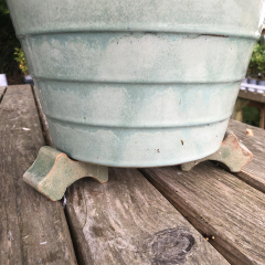 Glazed Garden Planter Feet, Green